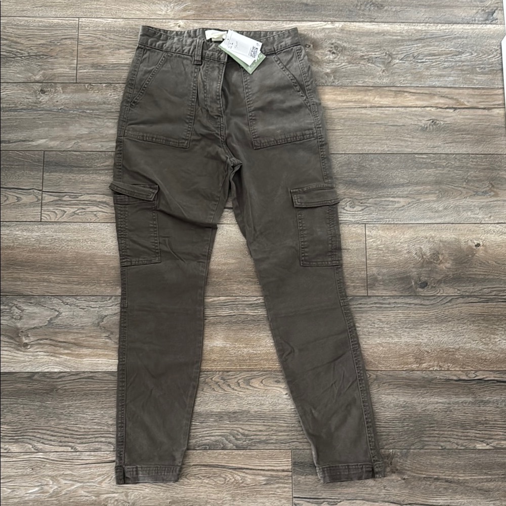 Women’s Cargo Pants - Olive Green